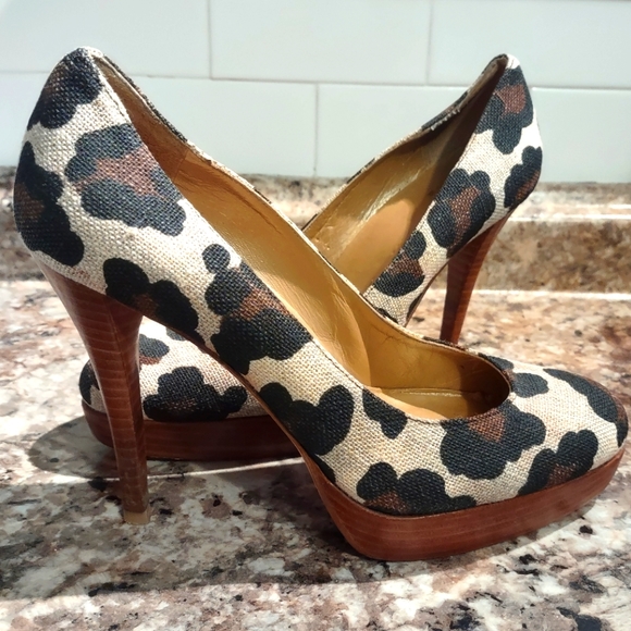 Stuart Weitzman Leopard Print Stiletto Heels (Sz. 7.5M) - Picture 1 of 8